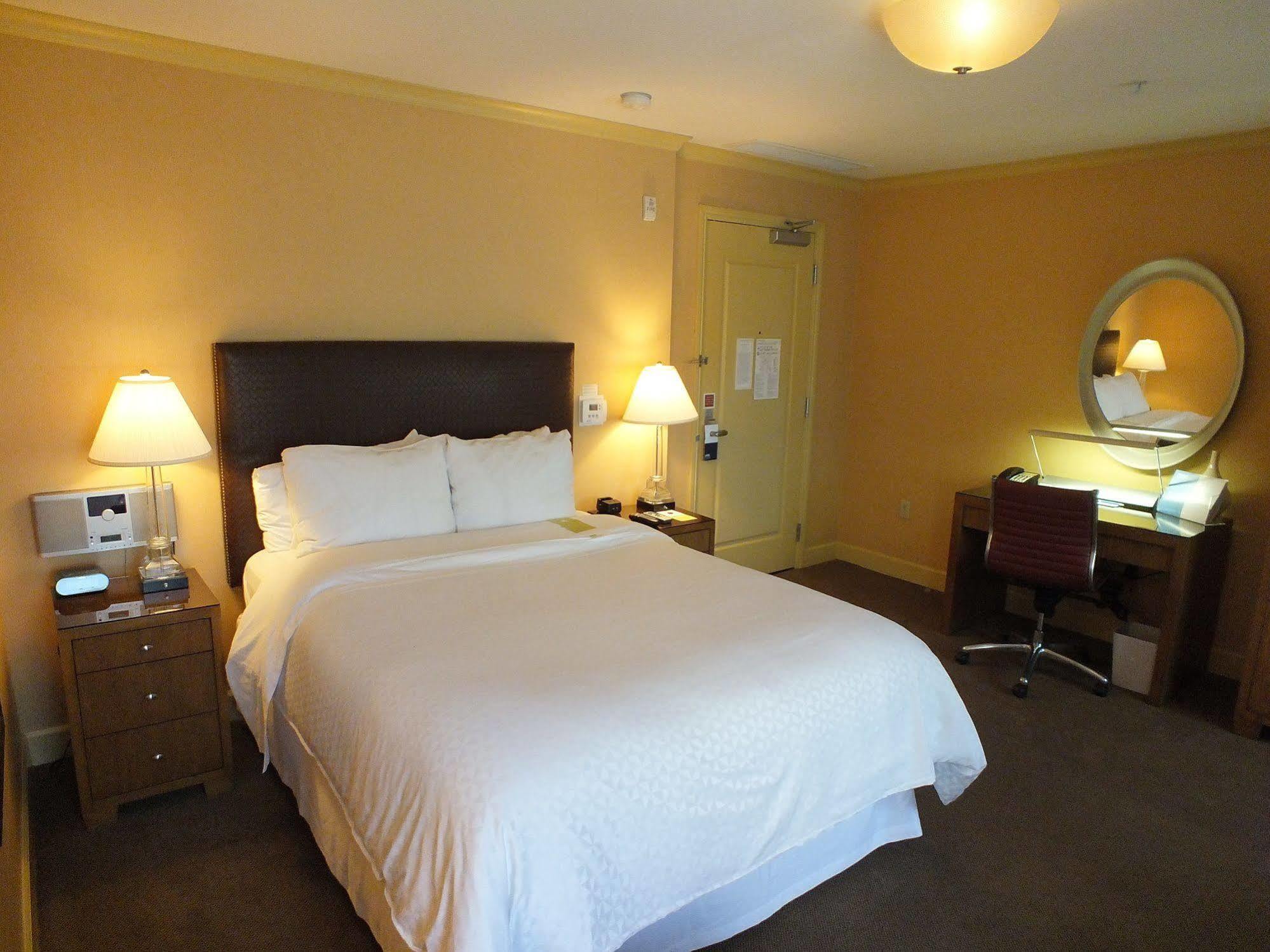 Four Points By Sheraton San Jose Downtown Екстериор снимка